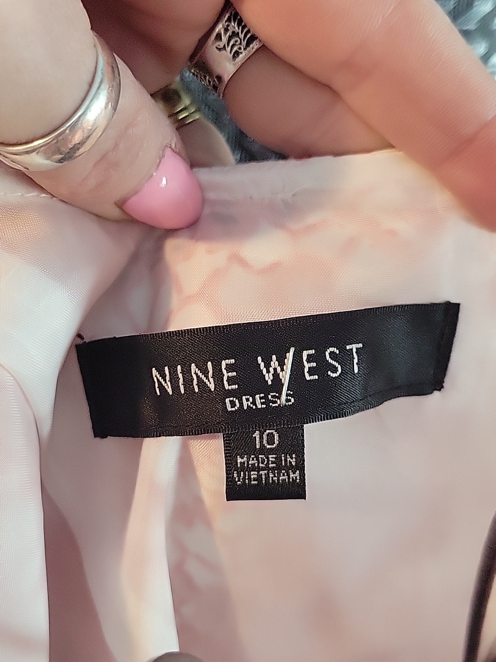 Nine West Coral and White Sleeveless Fit-and-Flare Midi Dress - Picture 2 of 4